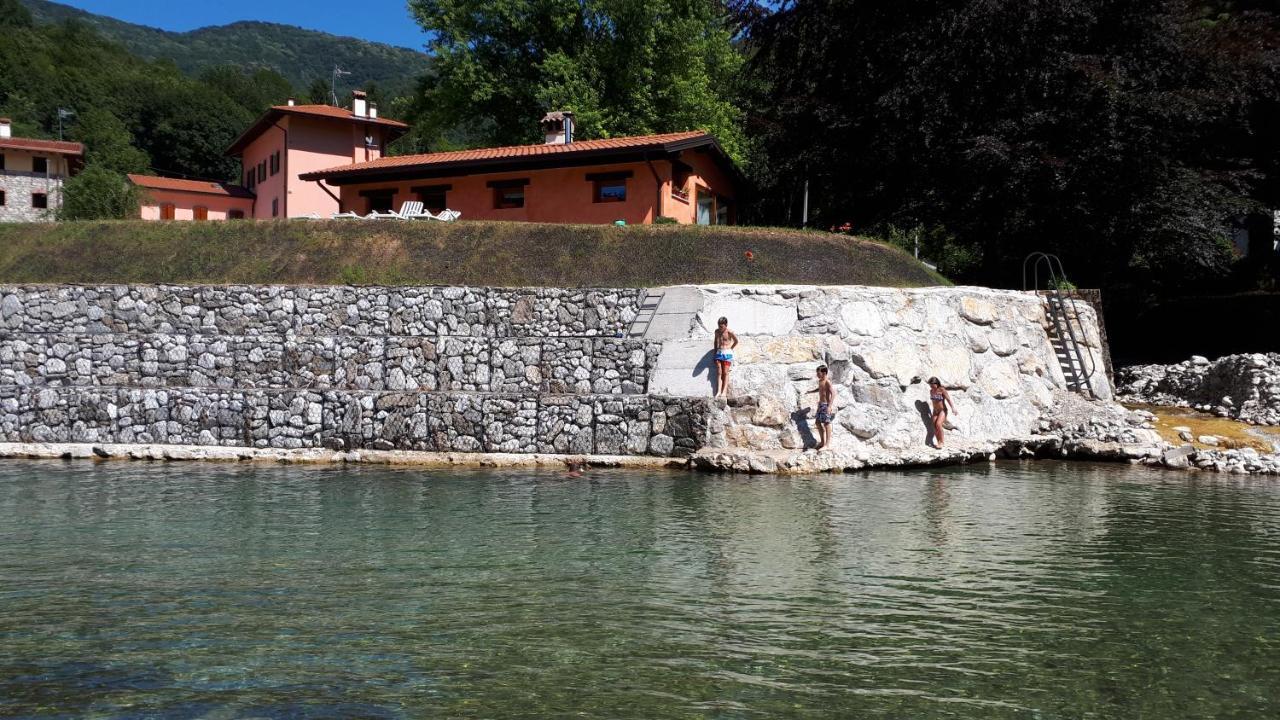 Vila Pikes Pulfero Exteriér fotografie