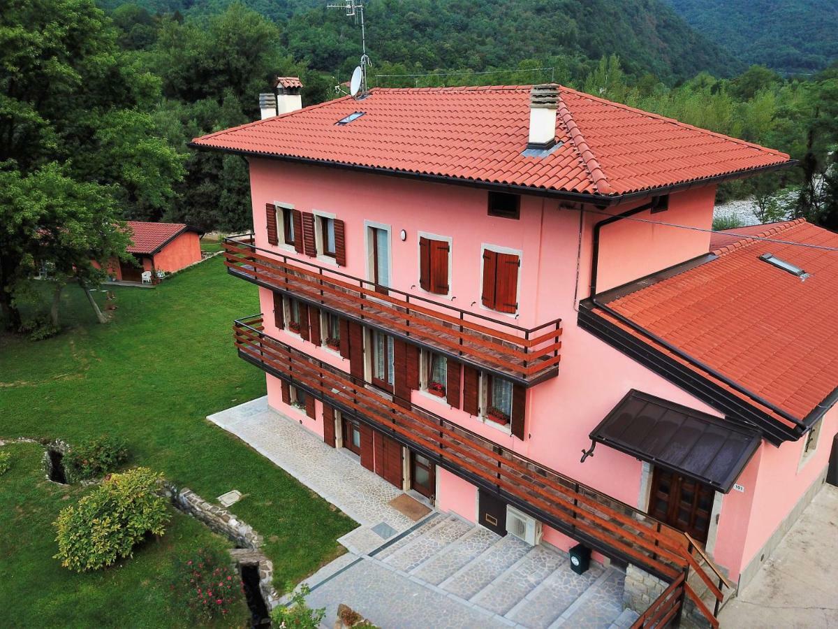 Vila Pikes Pulfero Exteriér fotografie